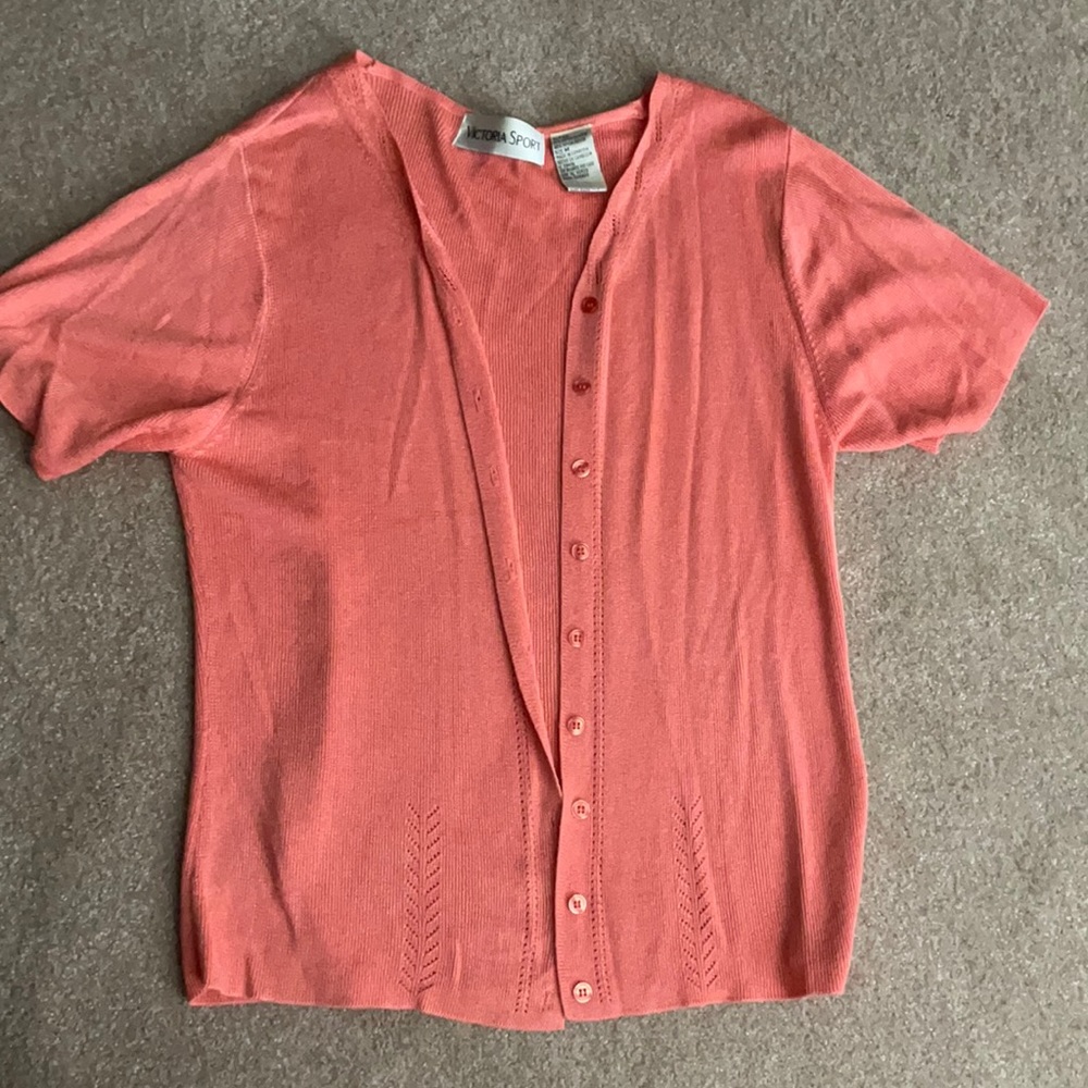 Short sleeve sweater